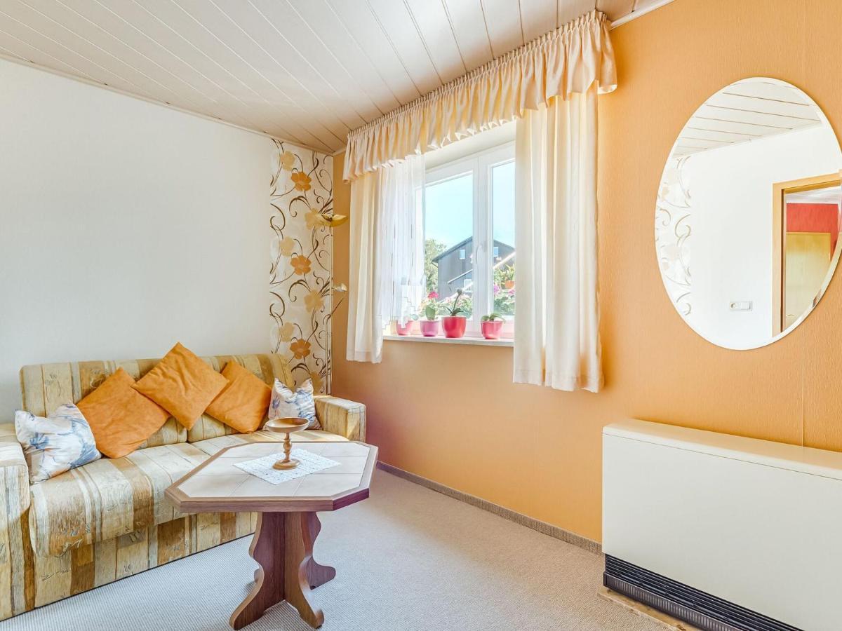 Beautiful Apartment In D Rnthal Near The Forest Voigtsdorf Bagian luar foto